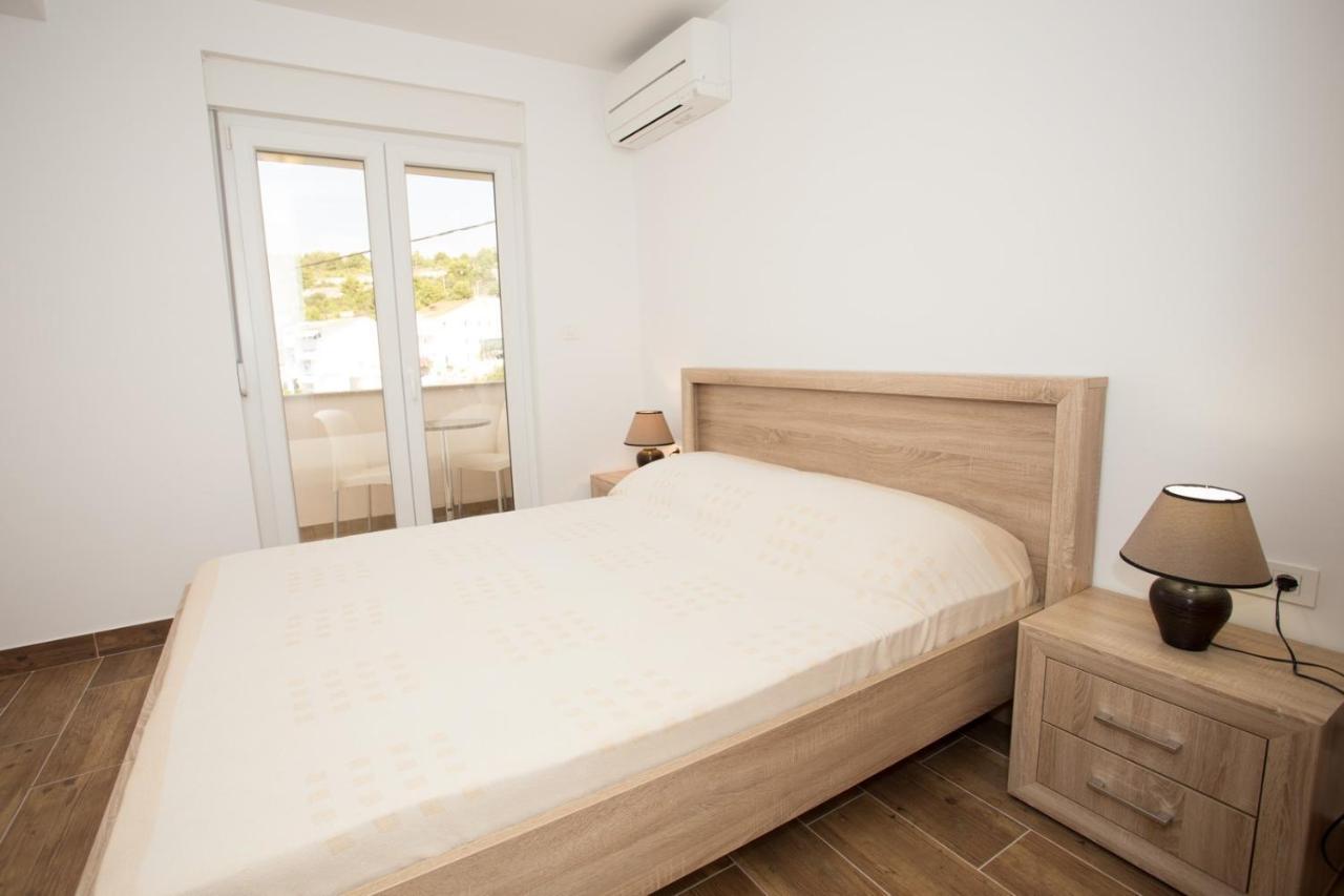 Butique Maris Daire Komarna Dış mekan fotoğraf